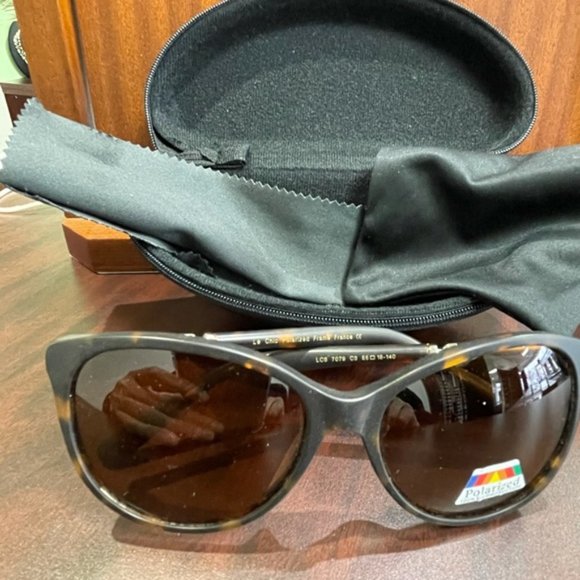 NWT Le Chic Polarized sunglass Tortoise/Brown - Picture 6 of 7